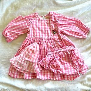 Pink chicken pink gingham dress set 6/12 months used great condition